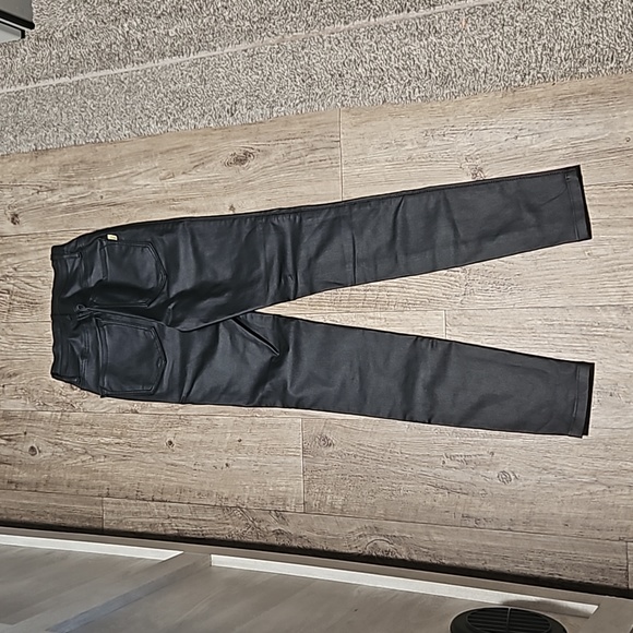 Vibrant Miu Wardrobe Essential Coated Black Skinny Jeans - Picture 9 of 12